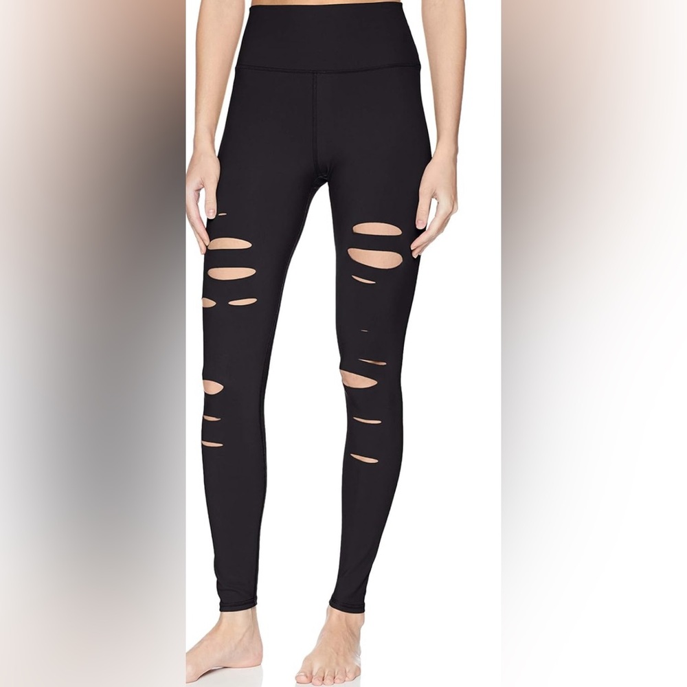 ALO yoga Size XS black  7/8 High waist ripped warrior leggings Nwot $128